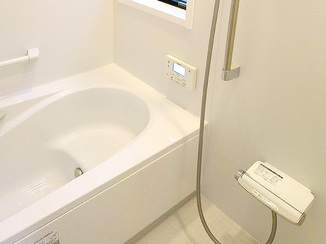 バスルームリフォーム 清掃がしやすくなり、日々の手入れが楽になった浴室